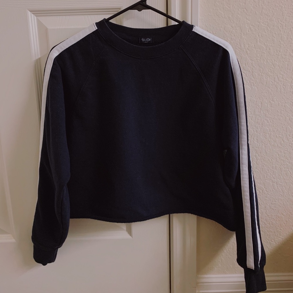 Brandy Melville sweatshirt